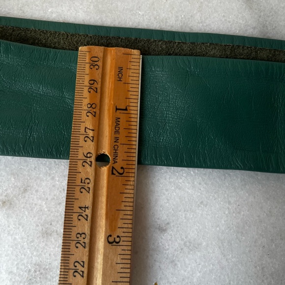 Elegant Teal Belt with Gold Buckle vintage - Picture 7 of 13